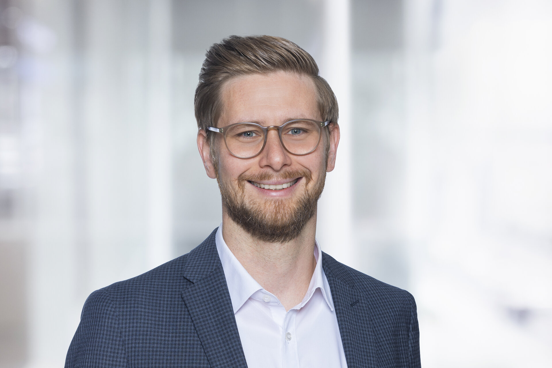 person-in-businesskleidung
